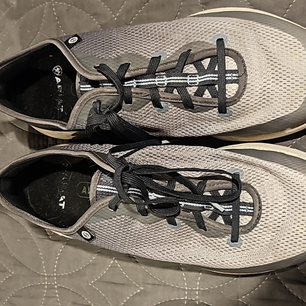 Ariat mens shift runner 9EE